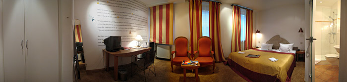 Zimmer 33 im Hotel Drei Raben, Nürnberg; Bild Größerklickbar
